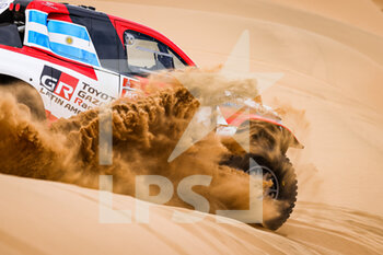 2022-01-01 - 237 Yacopini Juan Cruz (arg), Yacopini Alejandro Miguel (arg), Overdrive Toyota, Toyota Hilux Overdrive, Auto FIA T1/T2, action during the Stage 1A of the Dakar Rally 2022 between Jeddah and Hail, on January 1st 2022 in Hail, Saudi Arabia - STAGE 1A OF THE DAKAR RALLY 2022 BETWEEN JEDDAH AND HAIL - RALLY - MOTORS