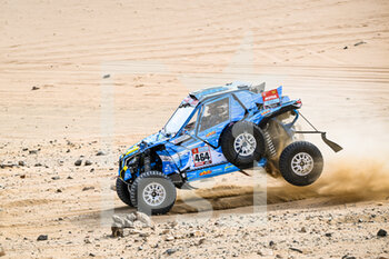2022-01-01 - 464 Fretin Bruno (fra), Sarreaud Valentin (fra), Ydeo Competition, Can-Am X3, T4 FIA SSV, action during the Stage 1A of the Dakar Rally 2022 between Jeddah and Hail, on January 1st 2022 in Hail, Saudi Arabia - STAGE 1A OF THE DAKAR RALLY 2022 BETWEEN JEDDAH AND HAIL - RALLY - MOTORS