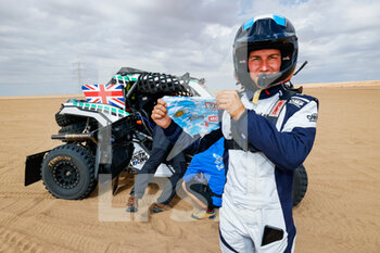 2022-01-01 - 319 Bell Thomas (gbr), Jacomy Bruno (arg), South Racing Middle East, Can-Am Maverick X3, T4 FIA SSV, W2RC, Motul, during the Stage 1A of the Dakar Rally 2022 between Jeddah and Hail, on January 1st 2022 in Hail, Saudi Arabia - STAGE 1A OF THE DAKAR RALLY 2022 BETWEEN JEDDAH AND HAIL - RALLY - MOTORS