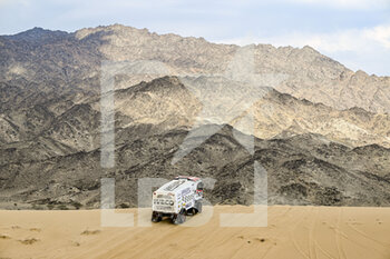 2022-01-01 - 534 Bowens Igor (bel), Boerboom Ulrich (bel), Wade Syndiely (sen), Gregooor Racing Team, Iveco T-Way, T5 FIA Camion, action during the Stage 1A of the Dakar Rally 2022 between Jeddah and Hail, on January 1st 2022 in Hail, Saudi Arabia - STAGE 1A OF THE DAKAR RALLY 2022 BETWEEN JEDDAH AND HAIL - RALLY - MOTORS