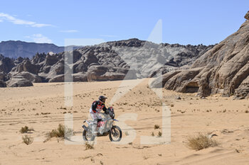 2022-01-02 - 35 Guillen Rivera Juan Pablo (mex), Nomadas Adventure, KTM 450 Rally, Moto, action during the Stage 1B of the Dakar Rally 2022 around Hail, on January 2nd, 2022 in Hail, Saudi Arabia - STAGE 1B OF THE DAKAR RALLY 2022 - RALLY - MOTORS