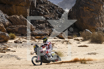 2022-01-02 - 06 Mare Aaron, Hero Motorsports Team Rally, Hero 450 Rally, Moto, W2RC, Motul, action during the Stage 1B of the Dakar Rally 2022 around Hail, on January 2nd, 2022 in Hail, Saudi Arabia - STAGE 1B OF THE DAKAR RALLY 2022 - RALLY - MOTORS