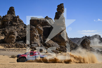 2022-01-02 - 222 Alvarez Lucio (arg), Monleon Armand (spa), Overdrive Toyota, Toyota Hilux Overdrive, Auto FIA T1/T2, action during the Stage 1B of the Dakar Rally 2022 around Hail, on January 2nd, 2022 in Hail, Saudi Arabia - STAGE 1B OF THE DAKAR RALLY 2022 - RALLY - MOTORS