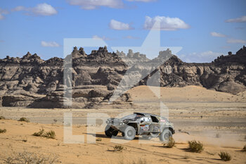 2022-01-02 - 226 Chicherit Guerlain (fra), Winocq Alex (fra), GCK Motorsport, GCK Thunder, Auto FIA T1/T2, W2RC, Motul, action during the Stage 1B of the Dakar Rally 2022 around Hail, on January 2nd, 2022 in Hail, Saudi Arabia - STAGE 1B OF THE DAKAR RALLY 2022 - RALLY - MOTORS
