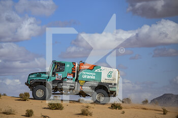 2022-01-02 - 515 Versteijnen Victor Willem Come (nld), Buursen Rob (nld), Smits Randy (nld), Petronas Team de Rooy Iveco, Iveco Powerstar, T5 FIA Camion, action during the Stage 1B of the Dakar Rally 2022 around Hail, on January 2nd, 2022 in Hail, Saudi Arabia - STAGE 1B OF THE DAKAR RALLY 2022 - RALLY - MOTORS