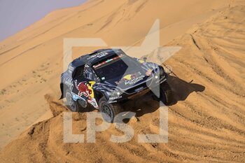 2022-01-04 - 210 Despres Cyril (fra), Perry Taye (zaf), PH Sport, Abu Dhabi Racing, Peugeot 3008 DKR, Auto FIA T1/T2, action during the Stage 3 of the Dakar Rally 2022 between Al Artawiya and Al Qaysumah, on January 4th 2022 in Al Qaysumah, Saudi Arabia - STAGE 3 OF THE DAKAR RALLY 2022 BETWEEN AL QAYSUMAH AND AL QAYSUMAH - RALLY - MOTORS