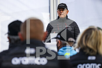 2022-01-04 - Bailly Jean-Claude (fra), Executive Vice President of Gaussin, portrait during the Stage 3 of the Dakar Rally 2022 between Al Qaysumah and Al Qaysumah, on January 4th 2022 in Al Qaysumah, Saudi Arabia - STAGE 3 OF THE DAKAR RALLY 2022 BETWEEN AL QAYSUMAH AND AL QAYSUMAH - RALLY - MOTORS
