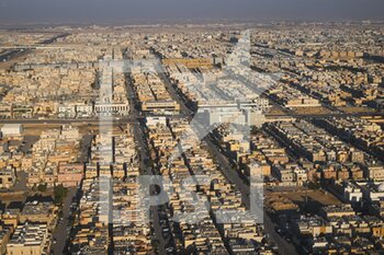 2022-01-05 - Riyadh city during the Stage 4 of the Dakar Rally 2022 between Al Qaysumah and Riyadh, on January 5th 2022 in Riyadh, Saudi Arabia - STAGE 4 OF THE DAKAR RALLY 2022 BETWEEN AL QAYSUMAH AND RIYADH - RALLY - MOTORS