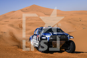 2022-01-06 - 217 Ten Brinke Bernhard (nld), Delaunay Sébastien (fra), Overdrive Toyota, Toyota Hilux Overdrive, Auto FIA T1/T2, W2RC, action during the Stage 5 of the Dakar Rally 2022 around Riyadh, on January 6th 2022 in Riyadh, Saudi Arabia - STAGE 5 OF THE DAKAR RALLY 2022 - RALLY - MOTORS