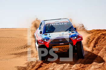 2022-01-06 - 229 Chabot Ronan (fra), Pillot Gilles (fra), Overdrive Toyota, Toyota Hilux Overdrive, Auto FIA T1/T2, action during the Stage 5 of the Dakar Rally 2022 around Riyadh, on January 6th 2022 in Riyadh, Saudi Arabia - STAGE 5 OF THE DAKAR RALLY 2022 - RALLY - MOTORS