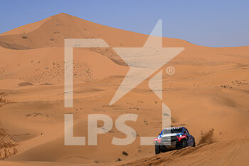 2022-01-06 - 229 Chabot Ronan (fra), Pillot Gilles (fra), Overdrive Toyota, Toyota Hilux Overdrive, Auto FIA T1/T2, action during the Stage 5 of the Dakar Rally 2022 around Riyadh, on January 6th 2022 in Riyadh, Saudi Arabia - STAGE 5 OF THE DAKAR RALLY 2022 - RALLY - MOTORS
