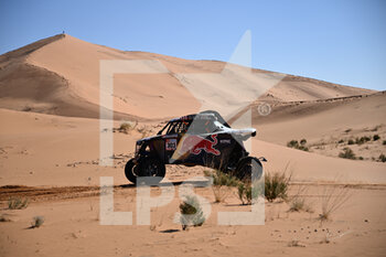 2022-01-06 - 303 Quintero Seth (usa), Zenz Dennis (ger), Red Bull Off-Road Junior Team, OT3 - 02, T3 FIA, W2RC, action during the Stage 5 of the Dakar Rally 2022 around Riyadh, on January 6th 2022 in Riyadh, Saudi Arabia - STAGE 5 OF THE DAKAR RALLY 2022 - RALLY - MOTORS
