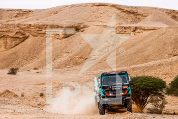 2022-01-07 - 524 Van Den Brink Mitchel (nld), Mouw Rijk (nld), Donkelaar Bert (nld), Petronas Team de Rooy Iveco, Iveco Powestar, T5 FIA Camion, action during the Stage 6 of the Dakar Rally 2022 around Riyadh, on January 7th 2022 in Riyadh, Saudi Arabia - STAGE 6 OF THE DAKAR RALLY 2022 AROUND RIYADH - RALLY - MOTORS
