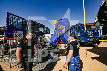 2022-01-08 - Iveco bivouac atmosphere during the Rest Day of the Dakar Rally 2022 on January 8th 2022 in Riyadh, Saudi Arabia - REST DAY OF THE DAKAR RALLY 2022 - RALLY - MOTORS