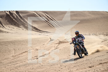2022-01-09 - during the Stage 7 of the Dakar Rally 2022 between Riyadh and Al Dawadimi, on January 9th 2022 in Al Dawadimi, Saudi Arabia - STAGE 7 OF THE DAKAR RALLY 2022 BETWEEN RIYADH AND AL DAWADIMI - RALLY - MOTORS