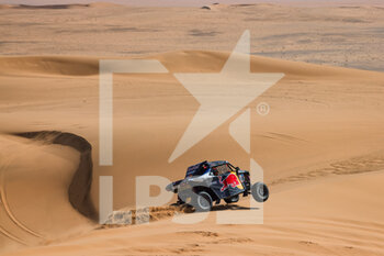 2022-01-10 - 303 Quintero Seth (usa), Zenz Dennis (ger), Red Bull Off-Road Junior Team, OT3 - 02, T3 FIA, W2RC, action during the Stage 8 of the Dakar Rally 2022 between Al Dawadimi and Wadi Ad Dawasir, on January 10th 2022 in Wadi Ad Dawasir, Saudi Arabia - STAGE 8 OF THE DAKAR RALLY 2022 BETWEEN AL DAWADIMI AND WADI AD DAWASIR - RALLY - MOTORS