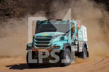 2022-01-11 - 515 Versteijnen Victor Willem Come (nld), Buursen Rob (nld), Smits Randy (nld), Petronas Team de Rooy Iveco, Iveco Powerstar, T5 FIA Camion, action during the Stage 9 of the Dakar Rally 2022 around Wadi Ad Dawasir, on January 11th 2022 in Wadi Ad Dawasir, Saudi Arabia - STAGE 9 OF THE DAKAR RALLY 2022 AROUND WADI AD DAWASIR - RALLY - MOTORS