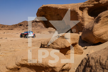 2022-01-12 - 229 Chabot Ronan (fra), Pillot Gilles (fra), Overdrive Toyota, Toyota Hilux Overdrive, Auto FIA T1/T2, action during the Stage 10 of the Dakar Rally 2022 between Wadi Ad Dawasir and Bisha, on January 12th 2022 in Bisha, Saudi Arabia - STAGE 10 OF THE DAKAR RALLY 2022 BETWEEN WADI AD DAWASIR AND BISHA - RALLY - MOTORS