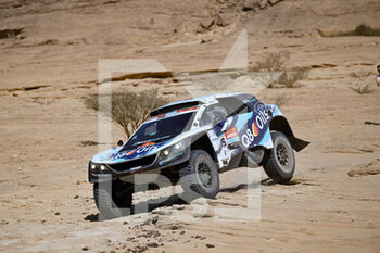 2022-01-12 - 236 Baud Lionel (fra), Garcin Jean-Pierre (fra), Peugeot 3008 DKR, PH Sport Auto FIA T1/T2, W2RC, action during the Stage 10 of the Dakar Rally 2022 between Wadi Ad Dawasir and Bisha, on January 12th 2022 in Bisha, Saudi Arabia - STAGE 10 OF THE DAKAR RALLY 2022 BETWEEN WADI AD DAWASIR AND BISHA - RALLY - MOTORS