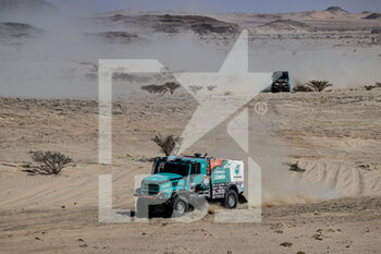 2022-01-12 - 504 Van Kasteren Janus (nld), Snijders Marcel (nld), Rodewald Darek (pol), Petronas Team de Rooy Iveco, Iveco Powerstar, T5 FIA Camion, action during the Stage 10 of the Dakar Rally 2022 between Wadi Ad Dawasir and Bisha, on January 12th 2022 in Bisha, Saudi Arabia - STAGE 10 OF THE DAKAR RALLY 2022 BETWEEN WADI AD DAWASIR AND BISHA - RALLY - MOTORS