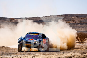 2022-01-13 - 210 Despres Cyril (fra), Perry Taye (zaf), PH Sport, Abu Dhabi Racing, Peugeot 3008 DKR, Auto FIA T1/T2, action during the Stage 11 of the Dakar Rally 2022 around Bisha, on January 13th 2022 in Bisha, Saudi Arabia - STAGE 11 OF THE DAKAR RALLY 2022 AROUND BISHA - RALLY - MOTORS