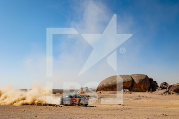 2022-01-13 - 210 Despres Cyril (fra), Perry Taye (zaf), PH Sport, Abu Dhabi Racing, Peugeot 3008 DKR, Auto FIA T1/T2, action during the Stage 11 of the Dakar Rally 2022 around Bisha, on January 13th 2022 in Bisha, Saudi Arabia - STAGE 11 OF THE DAKAR RALLY 2022 AROUND BISHA - RALLY - MOTORS