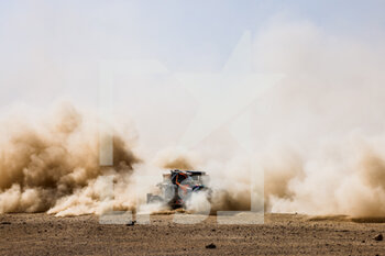 2022-01-13 - 420 Abel Eric (fra), Manez Christian (fra), Team BBR / Pole 77, Can-Am XRS, T4 FIA SSV, Motul, action during the Stage 11 of the Dakar Rally 2022 around Bisha, on January 13th 2022 in Bisha, Saudi Arabia - STAGE 11 OF THE DAKAR RALLY 2022 AROUND BISHA - RALLY - MOTORS