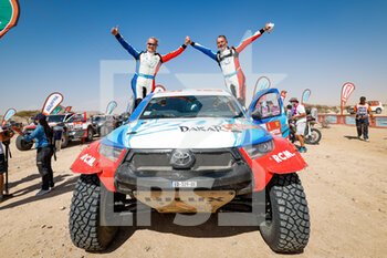 2022-01-14 - 229 Chabot Ronan (fra), Pillot Gilles (fra), Overdrive Toyota, Toyota Hilux Overdrive, Auto FIA T1/T2, portrait during the Stage 12 of the Dakar Rally 2022 between Bisha and Jeddah, on January 14th 2022 in Jeddah, Saudi Arabia - STAGE 12 OF THE DAKAR RALLY 2022 BETWEEN BISHA AND JEDDAH - RALLY - MOTORS