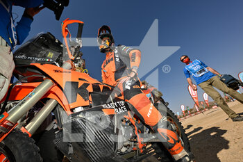 2022-01-14 - 90 Petrucci Danilo (ita), Tech 3 KTM Factory Racing, KTM 450 Rally Factory Replica, Moto, W2RC, action during the Stage 12 of the Dakar Rally 2022 between Bisha and Jeddah, on January 14th 2022 in Jeddah, Saudi Arabia - STAGE 12 OF THE DAKAR RALLY 2022 BETWEEN BISHA AND JEDDAH - RALLY - MOTORS