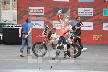 2022-01-14 - 103 Chirent Fabrice (fra), Team Fabaventure, KTM 450 EXCF, Moto, W2RC, Original by Motul, action during the Podium Finish of the Dakar Rally 2022, on January 14th 2022 in Jeddah, Saudi Arabia - PODIUM FINISH - STAGE 12 OF THE DAKAR RALLY 2022 BETWEEN BISHA AND JEDDAH - RALLY - MOTORS
