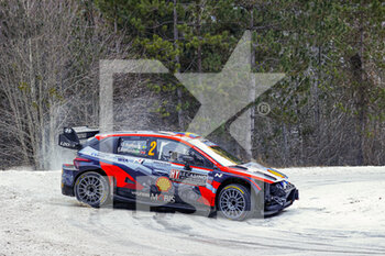 2022-01-22 - 02 Oliver SOLBERG (SWE), Elliott EDMONDSON (GBR), HYUNDAI SHELL MOBIS WORLD RALLY TEAM HYUNDAI, i20 N Rally1, action during the 2022 WRC World Rally Car Championship, 90th edition of the Monte Carlo rally from January 20 to 23, 2022 at Monaco - 2022 WRC WORLD RALLY CAR CHAMPIONSHIP, 90TH EDITION OF THE MONTE CARLO RALLY - RALLY - MOTORS