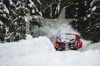 2022-02-24 - 11 NEUVILLE Thierry (bel), WYDAEGHE Martijn (bel), Hyundai Shell Mobis World Rally Team, Hyundai i20 N Rally 1, action during the Rally Sweden 2022, 2nd round of the 2022 WRC World Rally Car Championship, from February 24 to 27, 2022 at Umea, Vasterbotten County, Sweden - RALLY SWEDEN 2022, 2ND ROUND OF THE 2022 WRC WORLD RALLY CAR CHAMPIONSHIP - RALLY - MOTORS