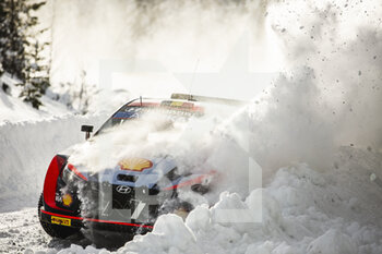 2022-02-25 - 11 NEUVILLE Thierry (bel), WYDAEGHE Martijn (bel), Hyundai Shell Mobis World Rally Team, Hyundai i20 N Rally 1, action during the Rally Sweden 2022, 2nd round of the 2022 WRC World Rally Car Championship, from February 24 to 27, 2022 at Umea, Vasterbotten County, Sweden - RALLY SWEDEN 2022, 2ND ROUND OF THE 2022 WRC WORLD RALLY CAR CHAMPIONSHIP - RALLY - MOTORS