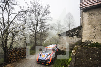 2022-04-22 - 11 NEUVILLE Thierry (bel), WYDAEGHE Martijn (bel), Hyundai Shell Mobis World Rally Team, Hyundai i20 N Rally 1, action during the Croatia Rally 2022, 3rd round of the 2022 WRC World Rally Car Championship, from April 21 to 24, 2022 at Zagreb, Croatia - CROATIA RALLY 2022, 3RD ROUND OF THE 2022 WRC WORLD RALLY CAR CHAMPIONSHIP - RALLY - MOTORS