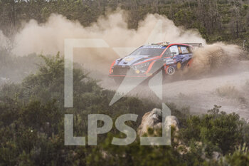2022-06-03 - 11 NEUVILLE Thierry (bel), WYDAEGHE Martijn (bel), Hyundai Shell Mobis World Rally Team, Hyundai i20 N Rally 1, action during the Rally Italia Sardegna 2022, 5th round of the 2022 WRC World Rally Car Championship, from June 2 to 5, 2022 at Alghero, Italy - AUTO - WRC - RALLY ITALIA SARDEGNA 2022 - RALLY - MOTORS