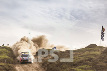 2022-06-05 - 11 NEUVILLE Thierry (bel), WYDAEGHE Martijn (bel), Hyundai Shell Mobis World Rally Team, Hyundai i20 N Rally 1, action during the Rally Italia Sardegna 2022, 5th round of the 2022 WRC World Rally Car Championship, from June 2 to 5, 2022 at Alghero, Italy - AUTO - WRC - RALLY ITALIA SARDEGNA 2022 - RALLY - MOTORS