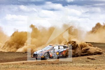 2022-06-23 - 11 NEUVILLE Thierry (bel), WYDAEGHE Martijn (bel), Hyundai Shell Mobis World Rally Team, Hyundai i20 N Rally 1, action during the Safari Rally Kenya 2022, 6th round of the 2022 WRC World Rally Car Championship, from June 23 to 26, 2022 at Nairobi, Kenya - AUTO - WRC - SAFARI RALLY KENYA 2022 - RALLY - MOTORS