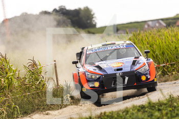 2022-08-20 - 11 NEUVILLE Thierry (bel), WYDAEGHE Martijn (bel), Hyundai Shell Mobis World Rally Team, Hyundai i20 N Rally 1, action during the Ypres Rally Belgium 2022, 9th round of the 2022 WRC World Rally Car Championship, from August 18 to 21, 2022 at Ypres, Belgium - AUTO - WRC - YPRES RALLY BELGIUM 2022 - RALLY - MOTORS