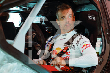 2022-10-17 - LOEB Sébastien (fra), Bahrain Raid Xtreme, Prodrive Hunter, FIA W2RC, Auto, portrait during the Private Test of the Andalucia Rally 2022, 4th round of the 2022 FIA World Rally-Raid Championship, from October 17 to 18, 2022 in Sevilla, Spain - AUTO - ANDALUCIA RALLY 2022 - RALLY - MOTORS