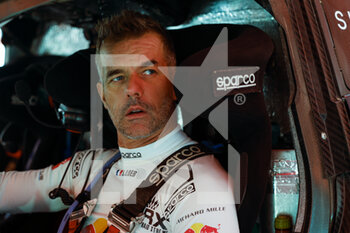 2022-10-17 - LOEB Sébastien (fra), Bahrain Raid Xtreme, Prodrive Hunter, FIA W2RC, Auto, portrait during the Private Test of the Andalucia Rally 2022, 4th round of the 2022 FIA World Rally-Raid Championship, from October 17 to 18, 2022 in Sevilla, Spain - AUTO - ANDALUCIA RALLY 2022 - RALLY - MOTORS