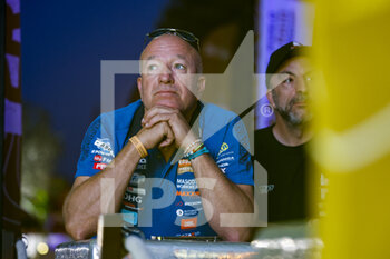 2022-10-18 - CORONEL Tim (nld), Coronel Dakar Team, Century CR6, portrait during the General Briefing of the Andalucia Rally 2022, 4th round of the 2022 FIA World Rally-Raid Championship, on October 18, 2022 in Sevilla, Spain - AUTO - ANDALUCIA RALLY 2022 - RALLY - MOTORS