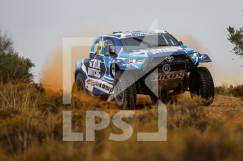 2022-10-19 - 204 VAN LOON Erik (nld), DELAUNAY Sébastien (fra), Overdrive Racing, Toyota DKR Hilux, FIA W2RC, Auto, action during the Prologue of the Andalucia Rally 2022, 4th round of the 2022 FIA World Rally-Raid Championship, on October 19, 2022 in Sevilla, Spain - AUTO - ANDALUCIA RALLY 2022 - RALLY - MOTORS