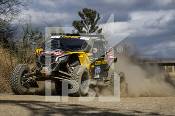 2022-10-22 - 400 JONES Austin (usa), GUGELMIN Gustavo (bra), Can-Am Factory South Racing, BRP Can-Am Maverick XRS Turbo, FIA W2RC, Auto, action during the Stage 3 of the Andalucia Rally 2022, 4th round of the 2022 FIA World Rally-Raid Championship, on October 22, 2022 in Sevilla, Spain - AUTO - ANDALUCIA RALLY 2022 - RALLY - MOTORS