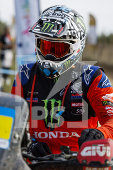 2022-10-22 - VAN BEVEREN Adrien (fra), Monster Energy Honda Team 2022, Honda CRF 450 Rally, FIM W2RC, Moto, portrait during the Stage 3 of the Andalucia Rally 2022, 4th round of the 2022 FIA World Rally-Raid Championship, on October 22, 2022 in Sevilla, Spain - AUTO - ANDALUCIA RALLY 2022 - RALLY - MOTORS