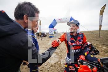 2022-10-23 - BENAVIDES Kevin (arg), Red Bull KTM Factory Racing, KTM 450 Rally Factory, FIM W2RC, Moto, portrait during the Stage 4 of the Andalucia Rally 2022, 4th round of the 2022 FIA World Rally-Raid Championship, on October 23, 2022 in Sevilla, Spain - AUTO - ANDALUCIA RALLY 2022 - RALLY - MOTORS