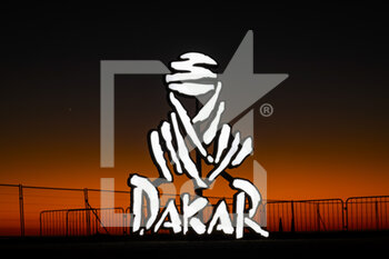 2022-12-28 - Sunset during the Dakar 2023’s Administrative and Technical scrutineering, from December 28 to 30, 2022 at Sea Camp near Yanbu, Saudi Arabia - AUTO - DAKAR 2023 - SCRUTINEERING - RALLY - MOTORS