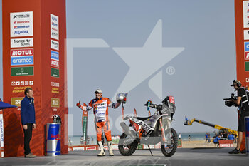 2022-12-31 - 34 GYENES Emanuel (rou), Autonet Motorcycle Team, KTM, Moto, Original by Motul, action during the Starting podium ceremony of the Dakar 2023, on December 31, 2022 near Yanbu, Saudi Arabia - AUTO - DAKAR 2023 - PODIUM START - RALLY - MOTORS