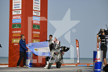 2022-12-31 - 29 GAMALIEL LLANOS Diego (arg), Xraids Experience, KTM, Moto, action during the Starting podium ceremony of the Dakar 2023, on December 31, 2022 near Yanbu, Saudi Arabia - AUTO - DAKAR 2023 - PODIUM START - RALLY - MOTORS