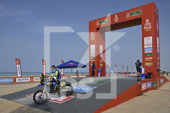2022-12-31 - 30 MAIO Antonio (prt), Franco Sport Yamaha Racing Team, Yamaha, Moto, action during the Starting podium ceremony of the Dakar 2023, on December 31, 2022 near Yanbu, Saudi Arabia - AUTO - DAKAR 2023 - PODIUM START - RALLY - MOTORS