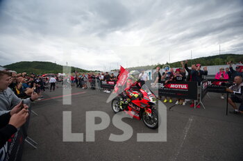 2022-07-30 - N°19 Alvaro Bautista ESP  Ducati Panigale V4R ARUBA.IT Racing - Ducati - PROSECCO DOC CZECH ROUND 6 - RACE1 - SUPERBIKE - MOTORS
